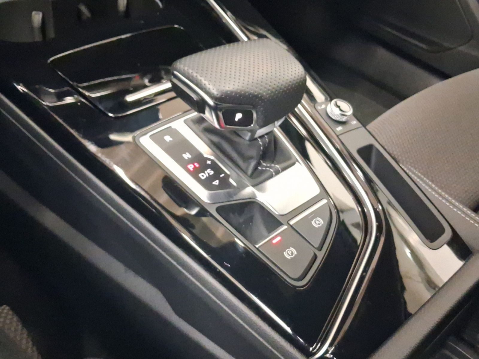 Audi A4 Avant – Foto 11