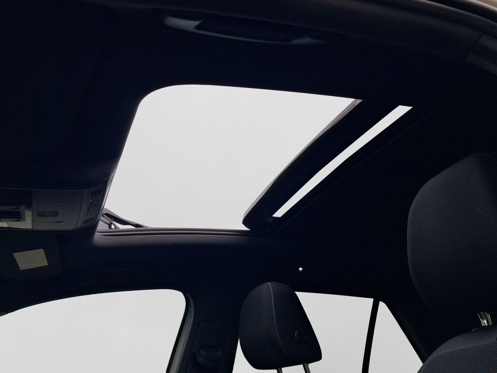 Volkswagen T-Roc – Bild 18