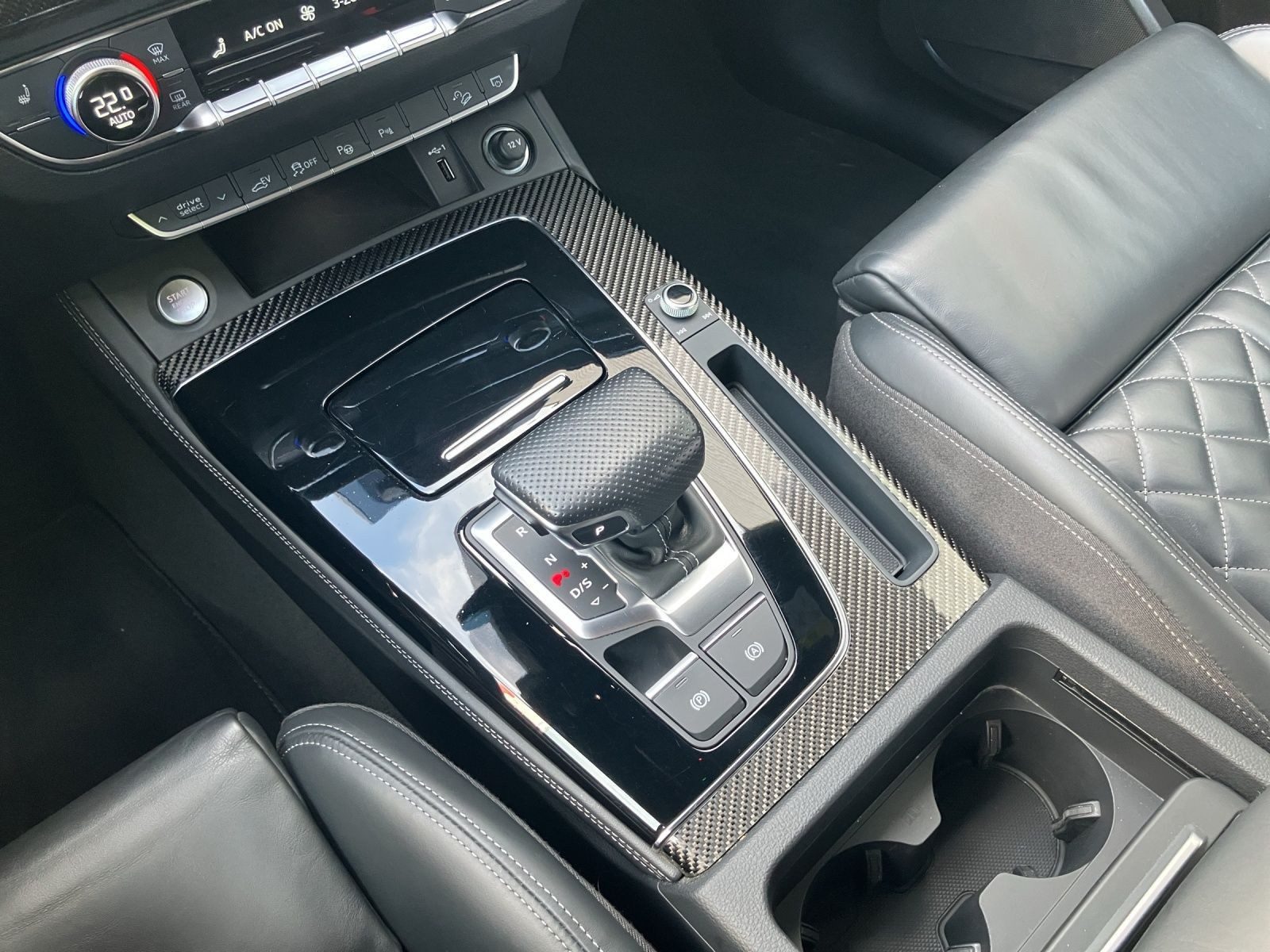 Audi Q5 Sportback – Foto 11