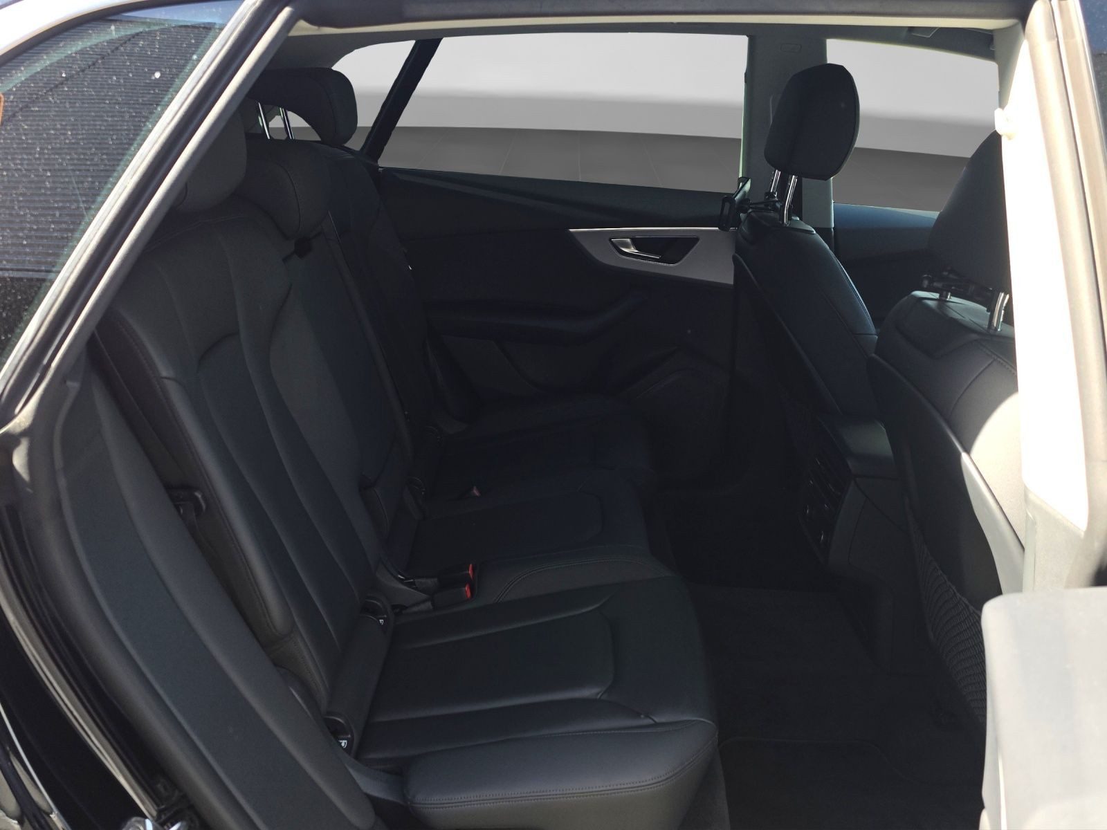 Audi Q8 – Foto 6