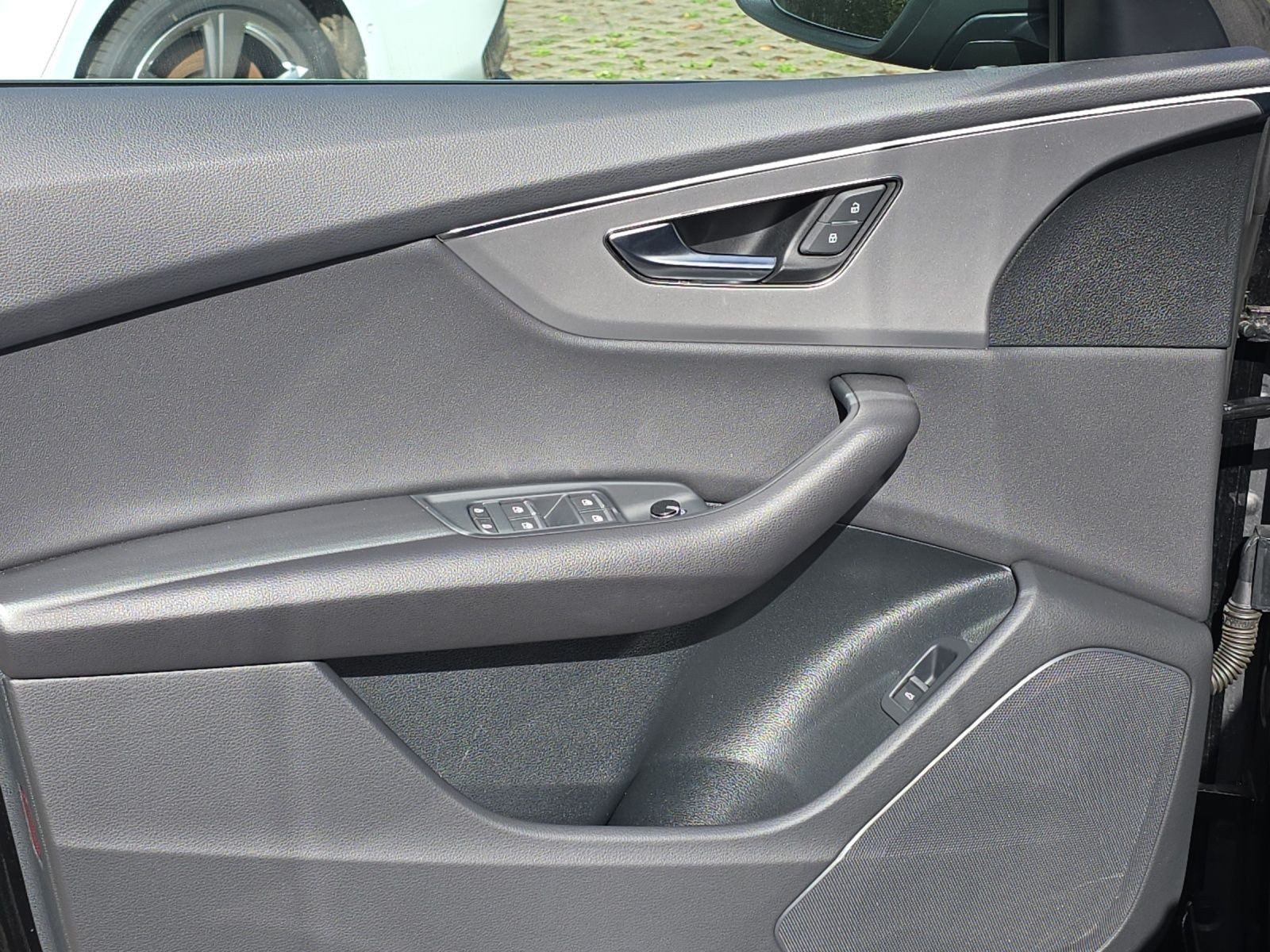 Audi Q8 – Foto 8