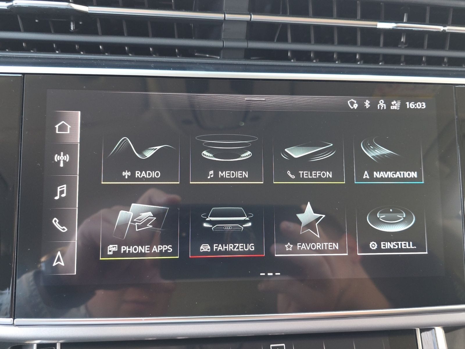 Audi Q8 – Foto 13