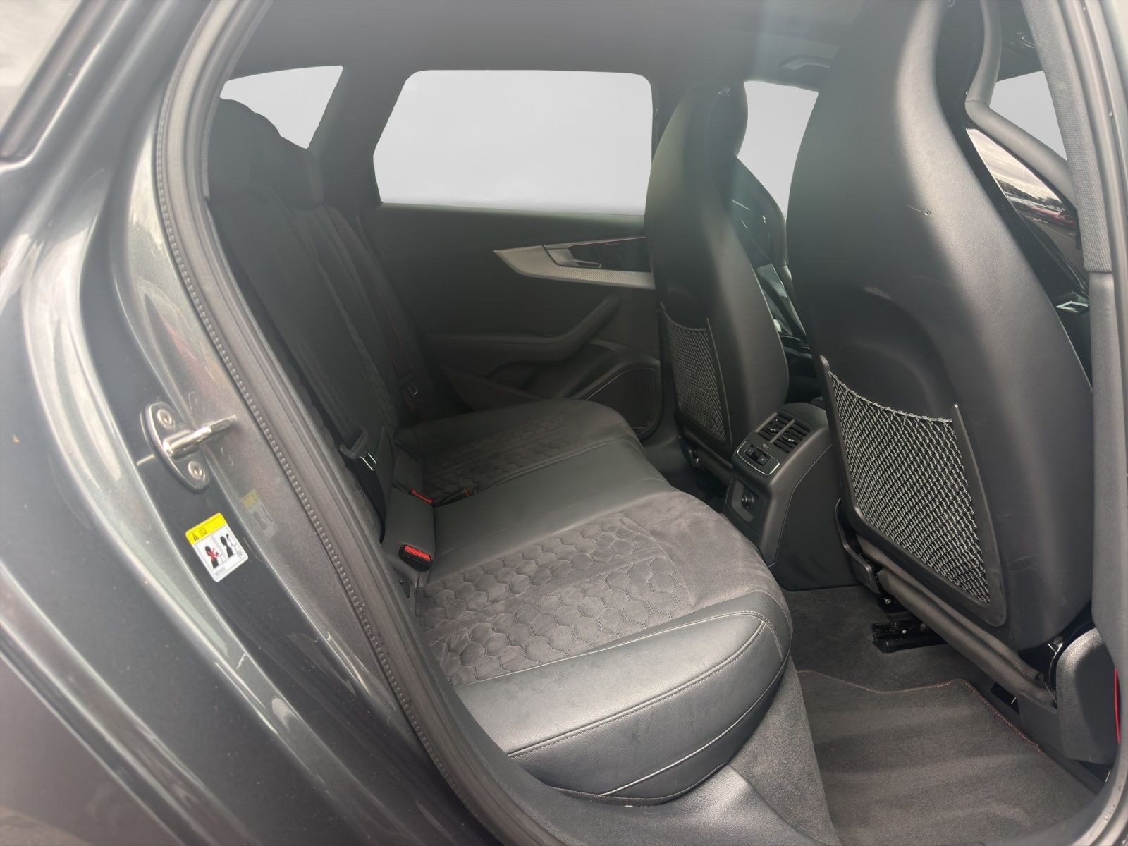 Audi RS 4 Avant – Foto 6
